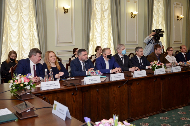 У міськраді привітали працівників банківської сфери