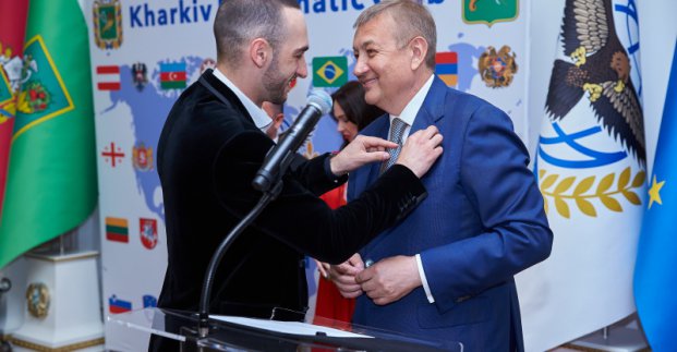 Сергій Чернов став Почесним президентом Харківського дипломатичного клубу