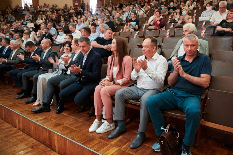В ХАІ відзначили 91-річчя і відкрили пам'ятник літаку