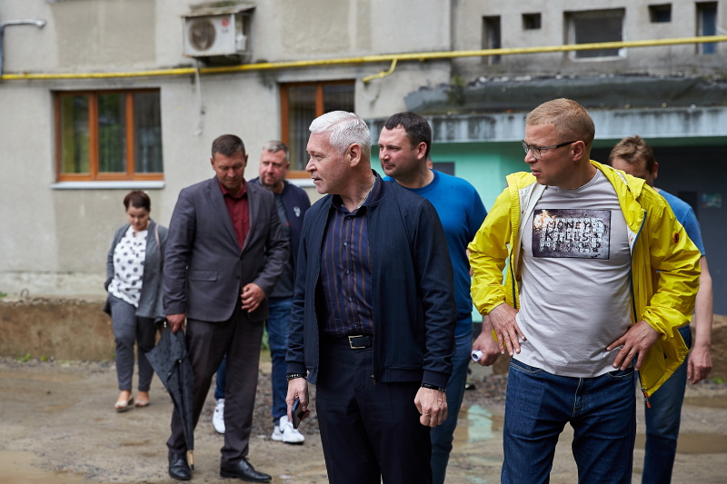 У Харківській школі №29 реконструюють стадіон