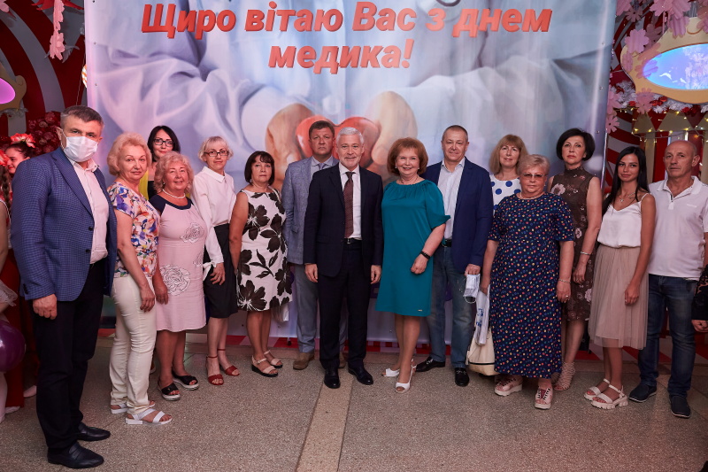 У Слобідському районі привітали медичних працівників