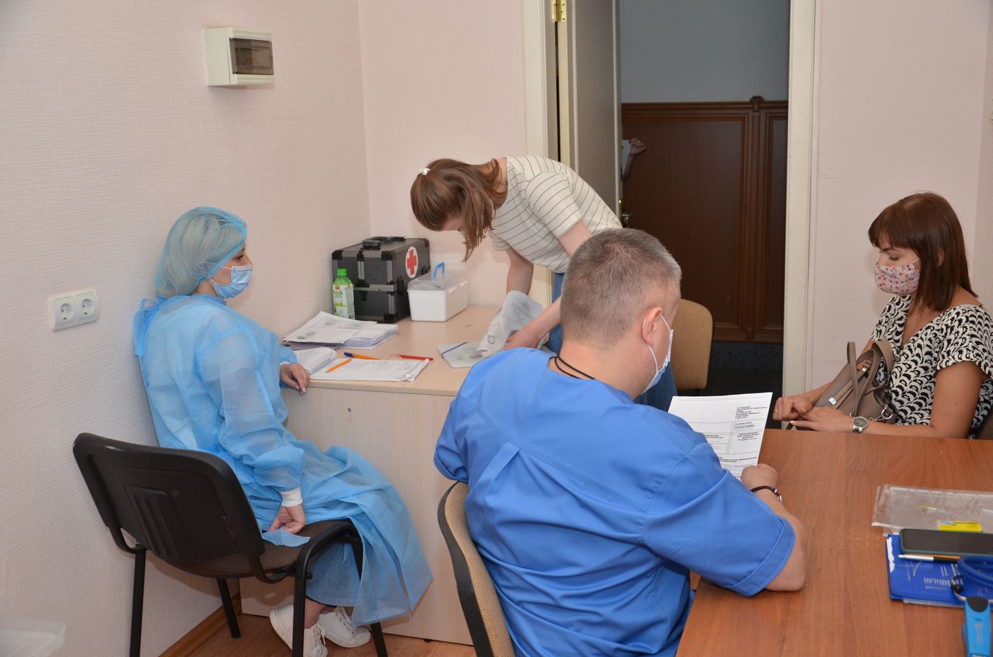 Працівники міської ради вакцинуються від COVID-19