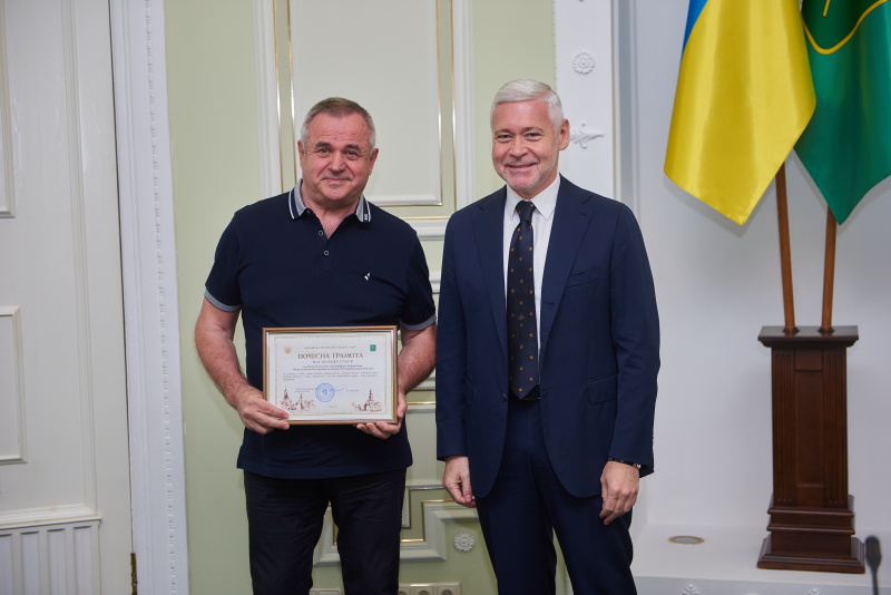 У Харкові нагородили колективи кращих медустанов міста