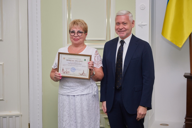 У Харкові нагородили колективи кращих медустанов міста