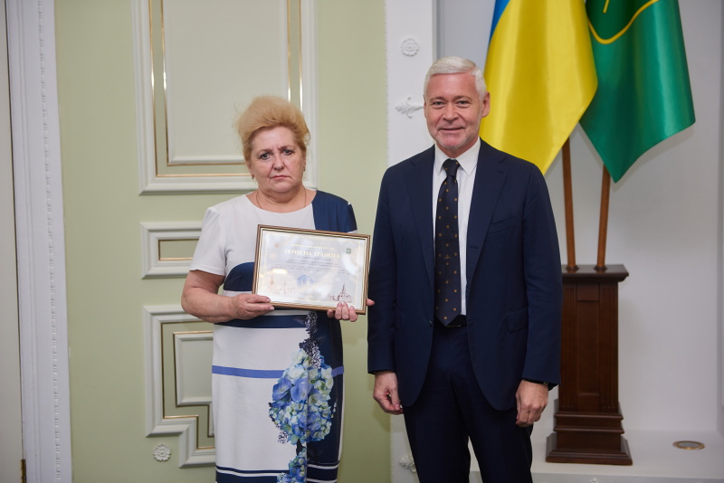 У Харкові нагородили колективи кращих медустанов міста