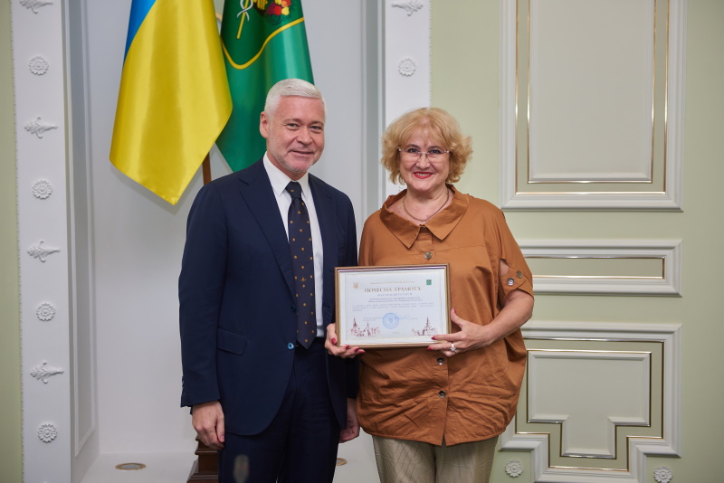 У Харкові нагородили колективи кращих медустанов міста