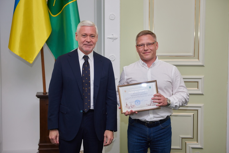 У Харкові нагородили колективи кращих медустанов міста