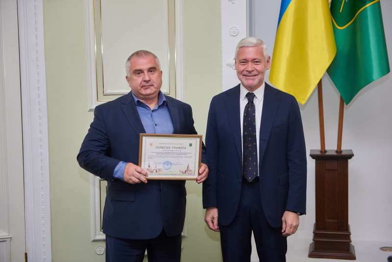 У Харкові нагородили колективи кращих медустанов міста