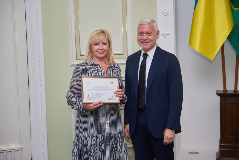 У Харкові нагородили колективи кращих медустанов міста