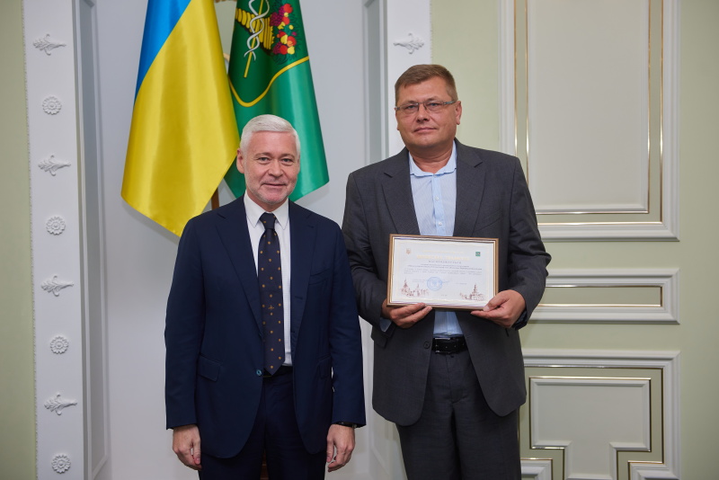 У Харкові нагородили колективи кращих медустанов міста