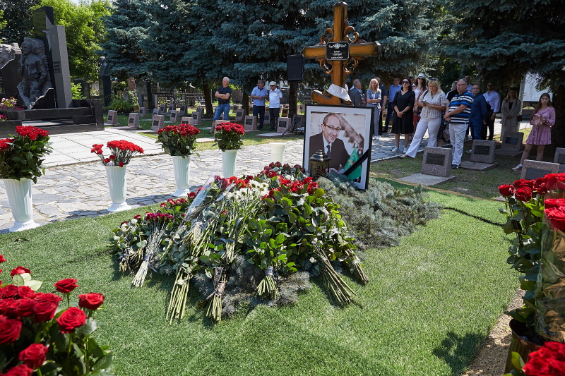 Харків'яни вшанували пам'ять Геннадія Кернеса