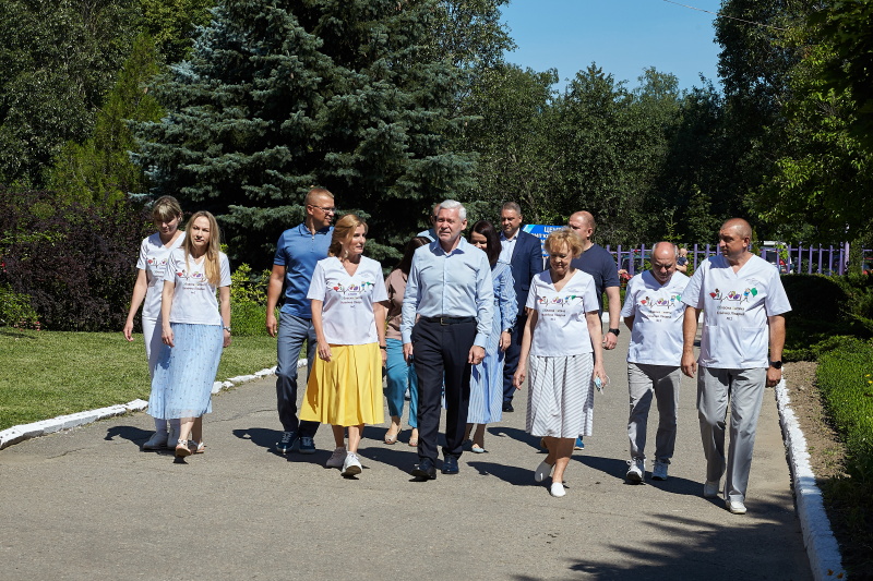 Біля дитячої обласної лікарні відремонтують дорогу