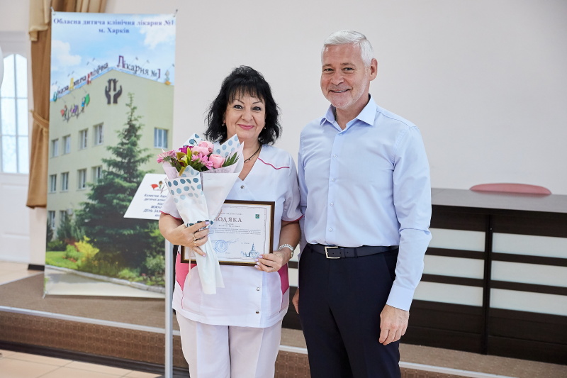 Біля дитячої обласної лікарні відремонтують дорогу