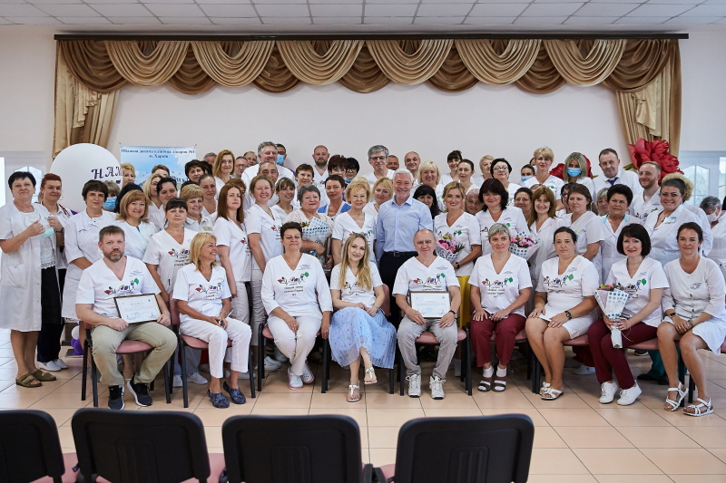 Біля дитячої обласної лікарні відремонтують дорогу