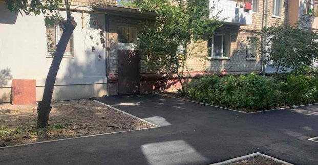 У Шевченківському районі ведуться внутрішньоквартальні ремонти