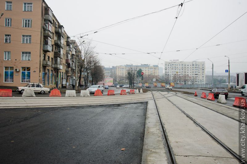A new tram crossing was opened at Vosstania square