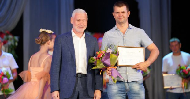 Ігор Терехов привітав з Днем будівельника працівників «Житлобуд-1»