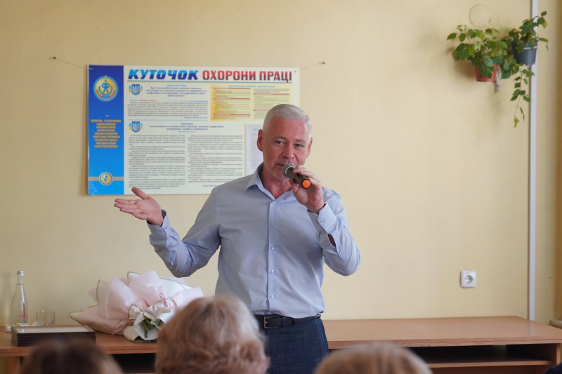 У Харкові продовжують модернізувати холи міських поліклінік