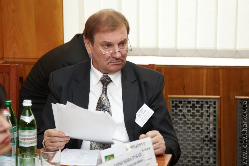 Працівники заводу «Комунар» стануть власниками житла в гуртожитку