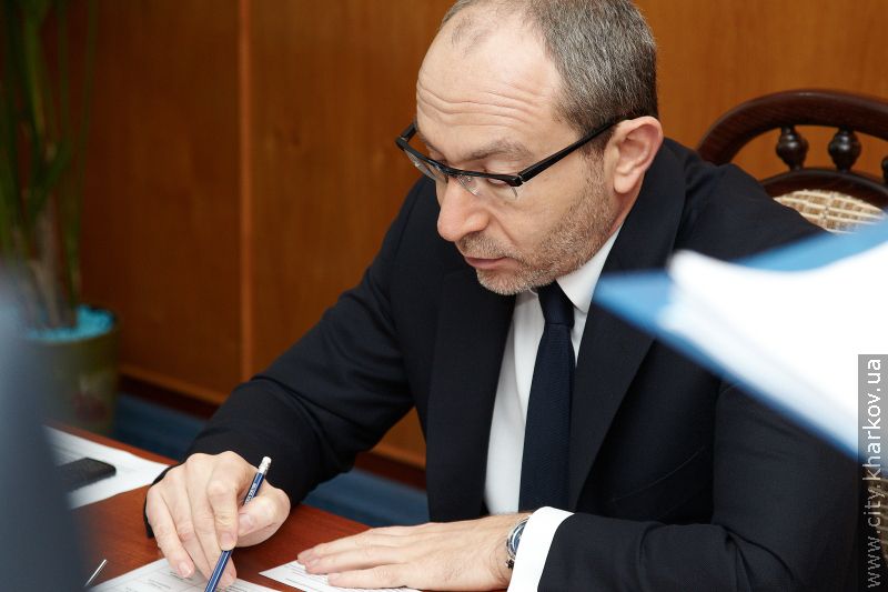 Працівники заводу «Комунар» стануть власниками житла в гуртожитку