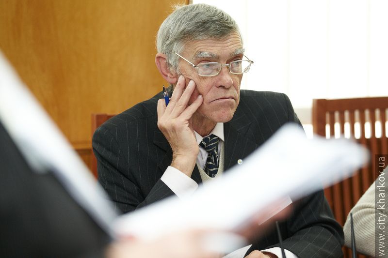 Працівники заводу «Комунар» стануть власниками житла в гуртожитку