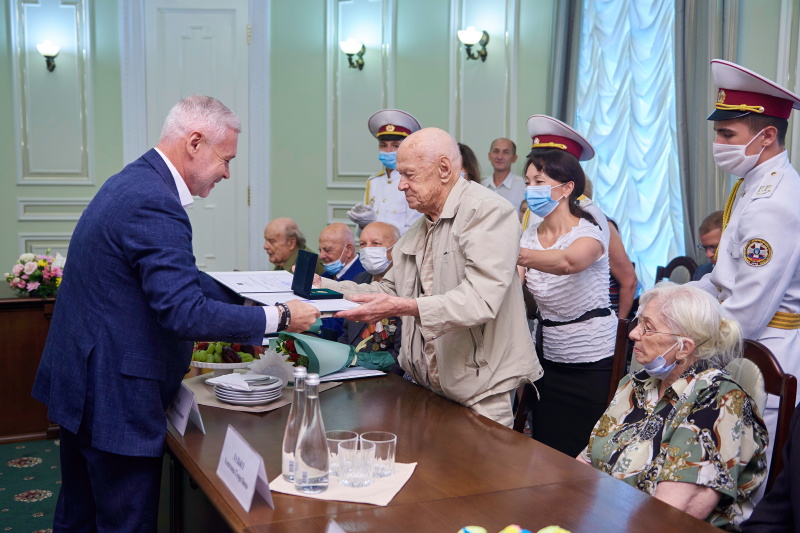 У міській раді нагородили учасників війни