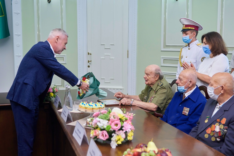У міській раді нагородили учасників війни