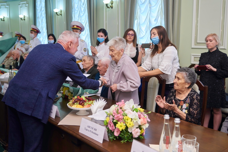 У міській раді нагородили учасників війни