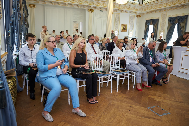 Харківський зоопарк приєднається до програми збереження орангутанів