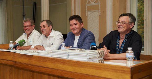 У Харкові презентували унікальну книгу про історію Харківської фортеці