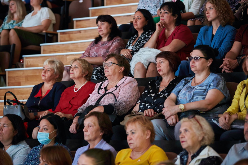 До кінця року всі харківські школи обладнають системами відеоспостереження