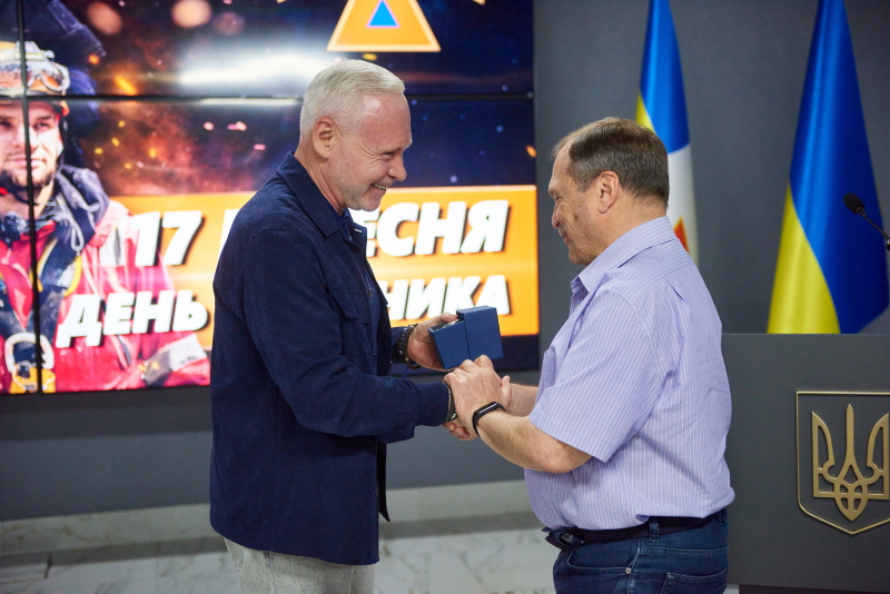 Ігор Терехов привітав рятувальників з професійним святом