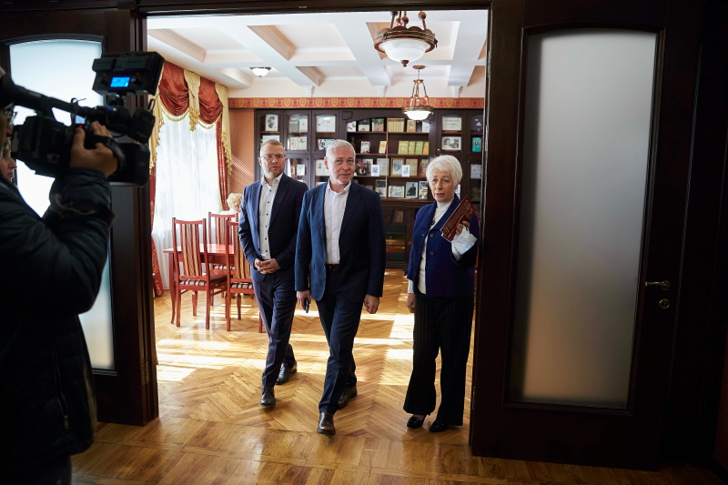 Ігор Терехов привітав працівників бібліотек з професійним святом