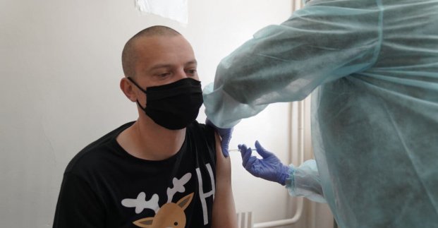 На Південному вокзалі відкрили пункт вакцинації