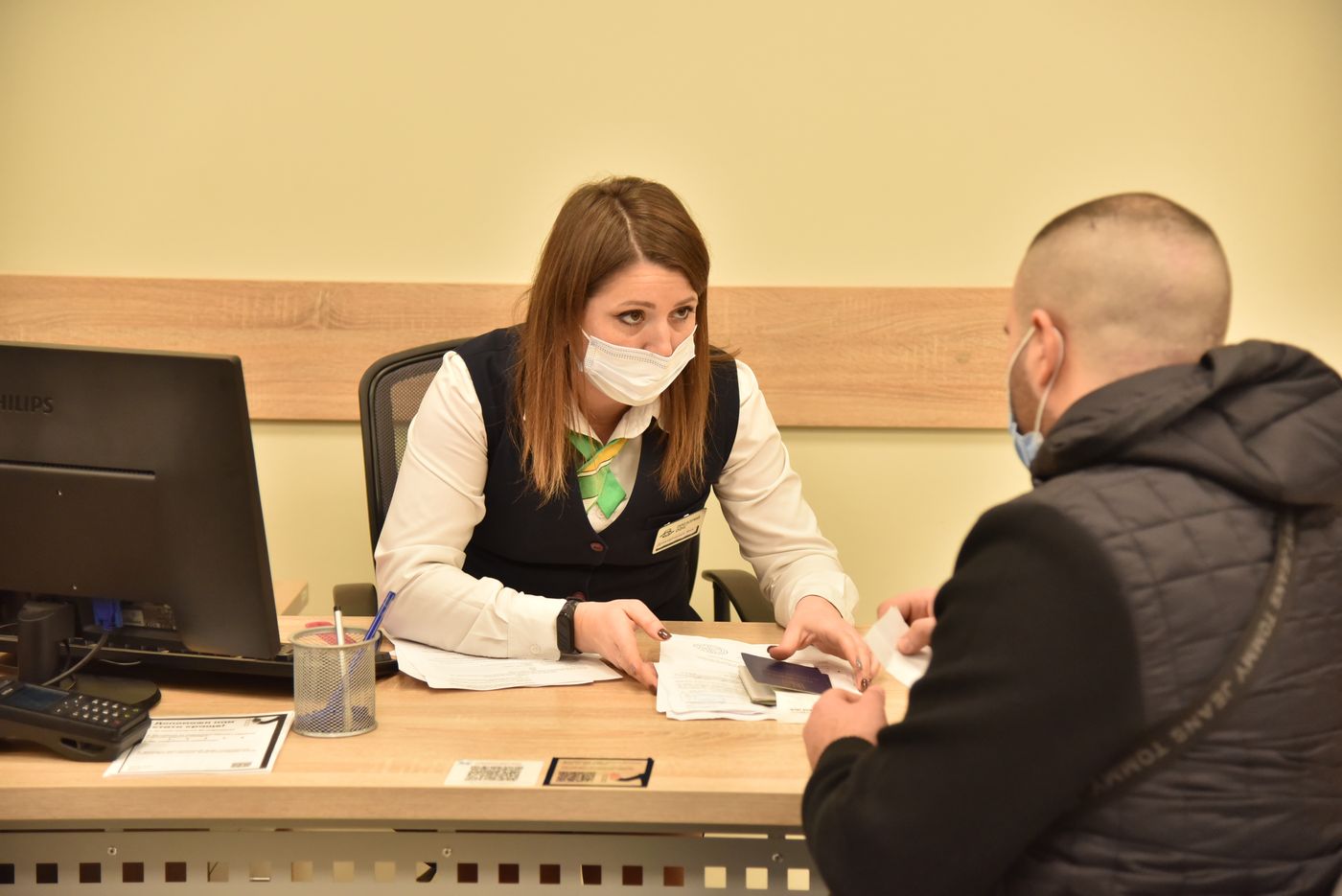 «Картку харків'янина» тепер можна отримати у центрах адміністративних послуг