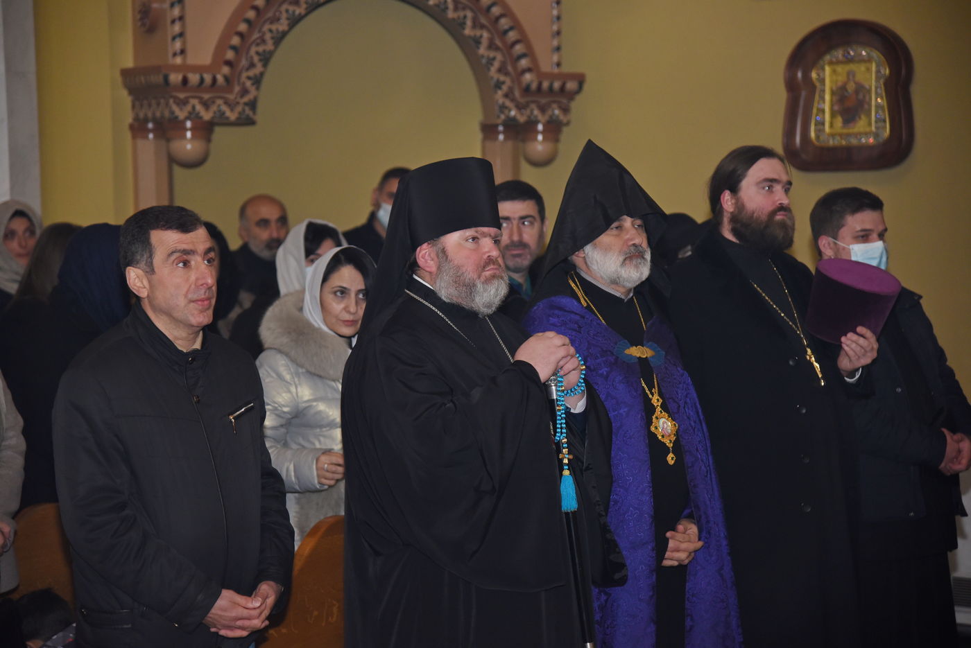 Настоятелю Вірменської церкви подякували за службу у Харкові