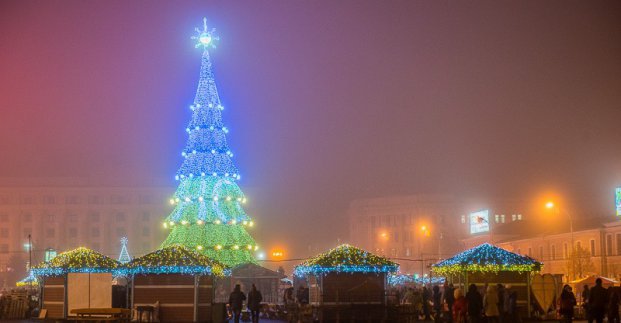 У суботу на площі Свободи відкриється новорічний ярмарок