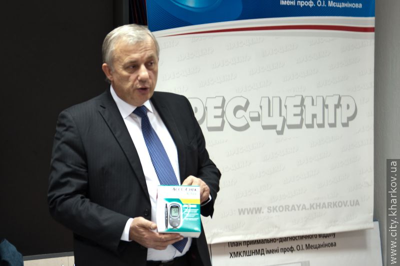 «Швидкі допомоги» міста забезпечать глюкометрами