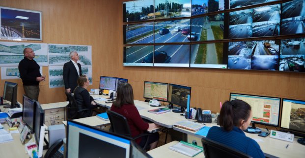 Нові світлофори, камери та велодоріжки - у Харкові створюють систему безпечного руху