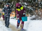 Харківські двірники чистять пішохідні доріжки