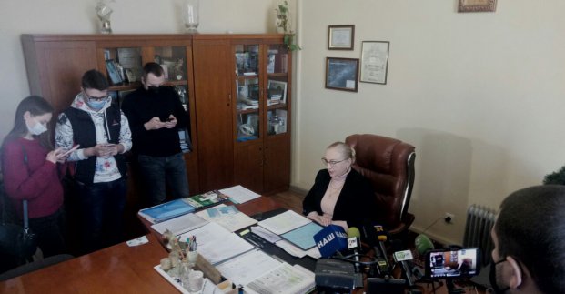 Місто надасть матеріальну допомогу сім'ї, в якій батьки загинули у ДТП на Окружній
