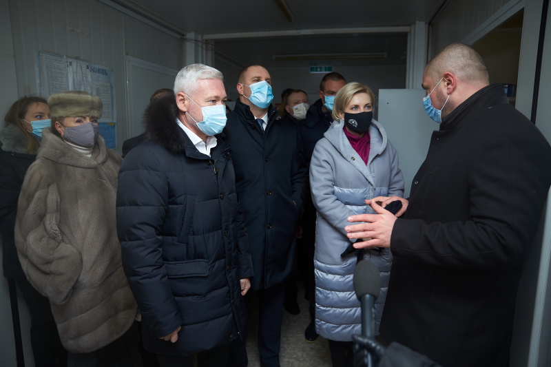 Ігор Терехов презентував проєкт реконструкції модульного містечка для вимушених переселенців
