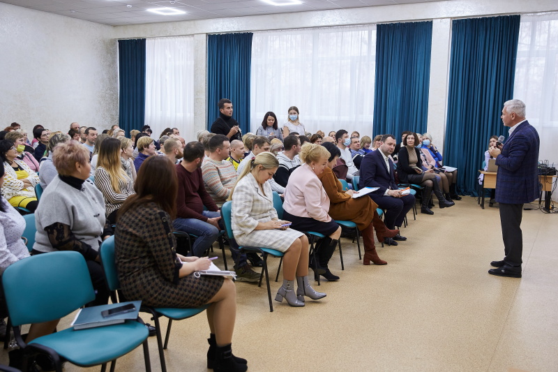 Нове обладнання та ремонт – у школах Харкова модернізують харчоблоки