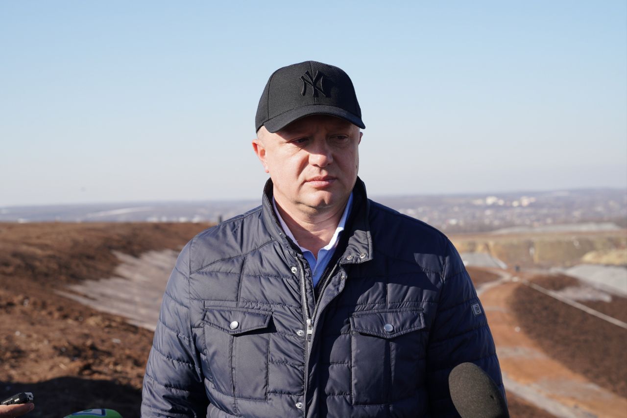 На Дергачівському полігоні готуються до пуску сортувальної лінії