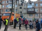 Понад дві тисячі волонтерів допомагають прибирати місто після масованих обстрілів