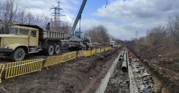 Робітники «Тепломереж» продовжують ремонт мереж та обладнання