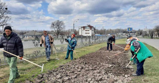 Незважаючи на війну, Харків продовжують приводити да ладу 