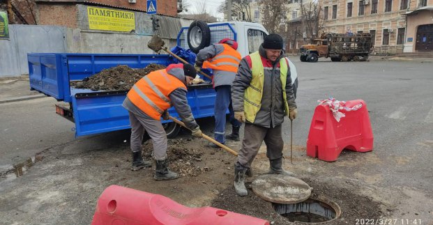 Бригади «Харківводоканал» щодня виконують понад 50 заявок на чищення мереж