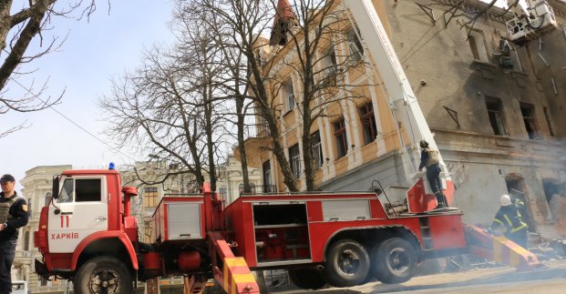 Харківським рятувальникам можна допомогти, зробивши грошовий переказ 