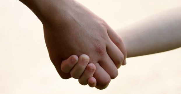 У Харкові надають консультації та роз'яснення щодо захисту прав дітей онлайн